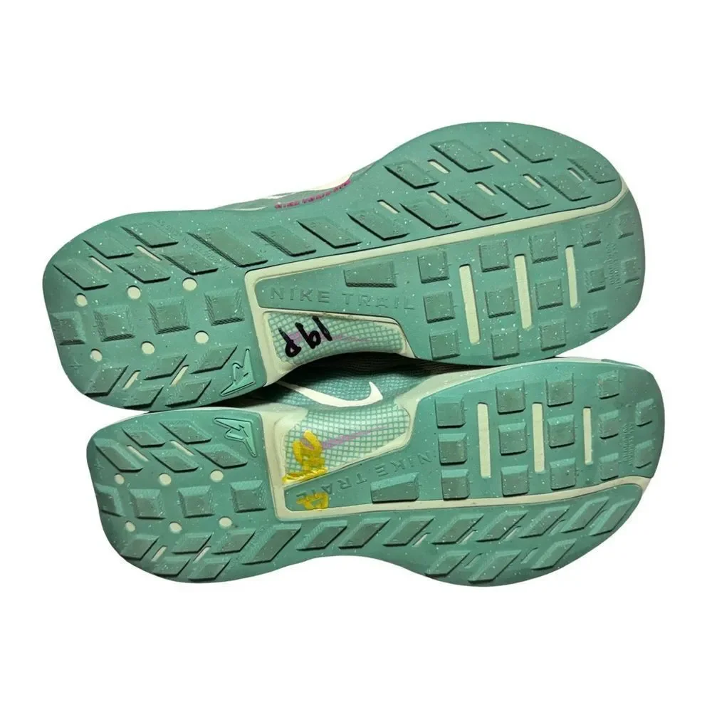 Nike Trail Women's Athletic Shoes - Green and Pink
